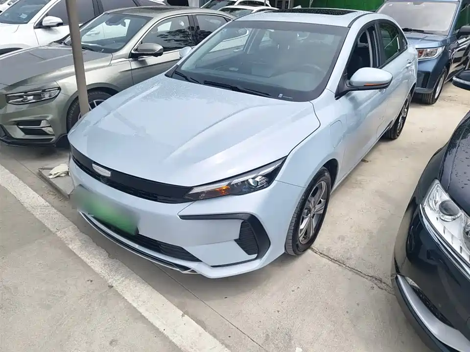 Geely Emgrand L HiP Geely Emgrand L HiP