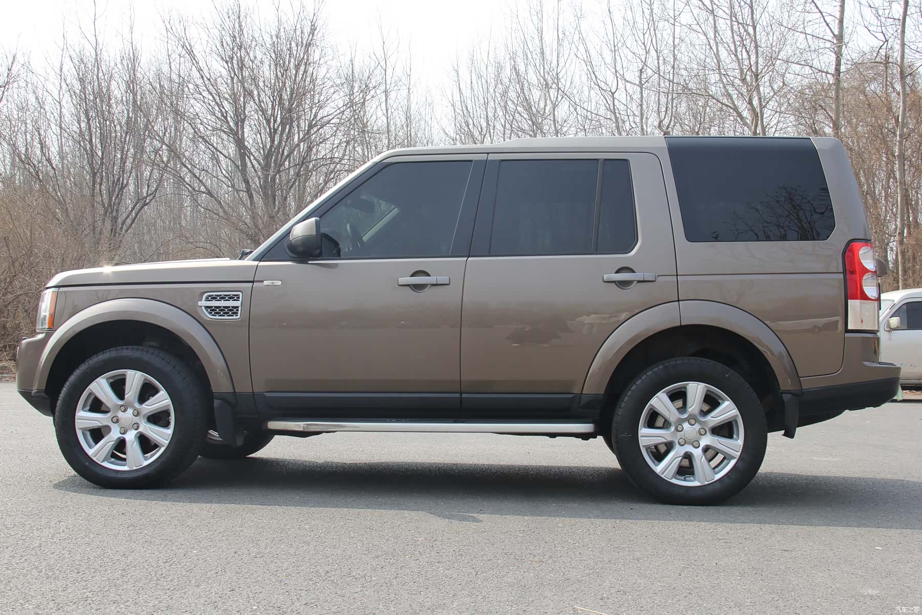 Land Rover Discovery, 2014 4