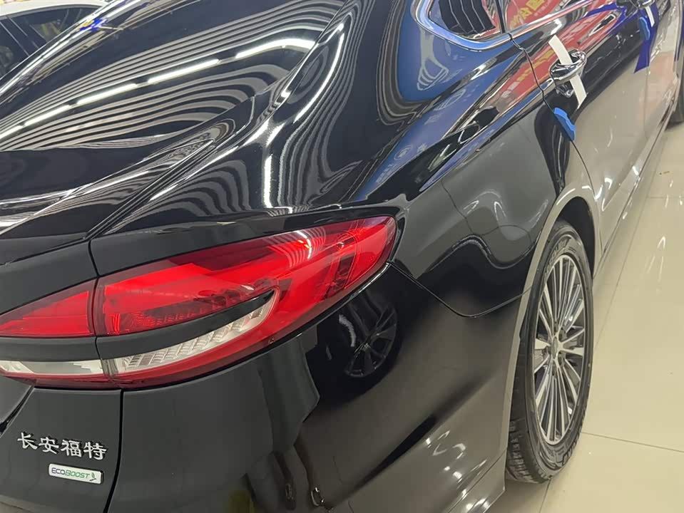 Ford Mondeo Ford Mondeo