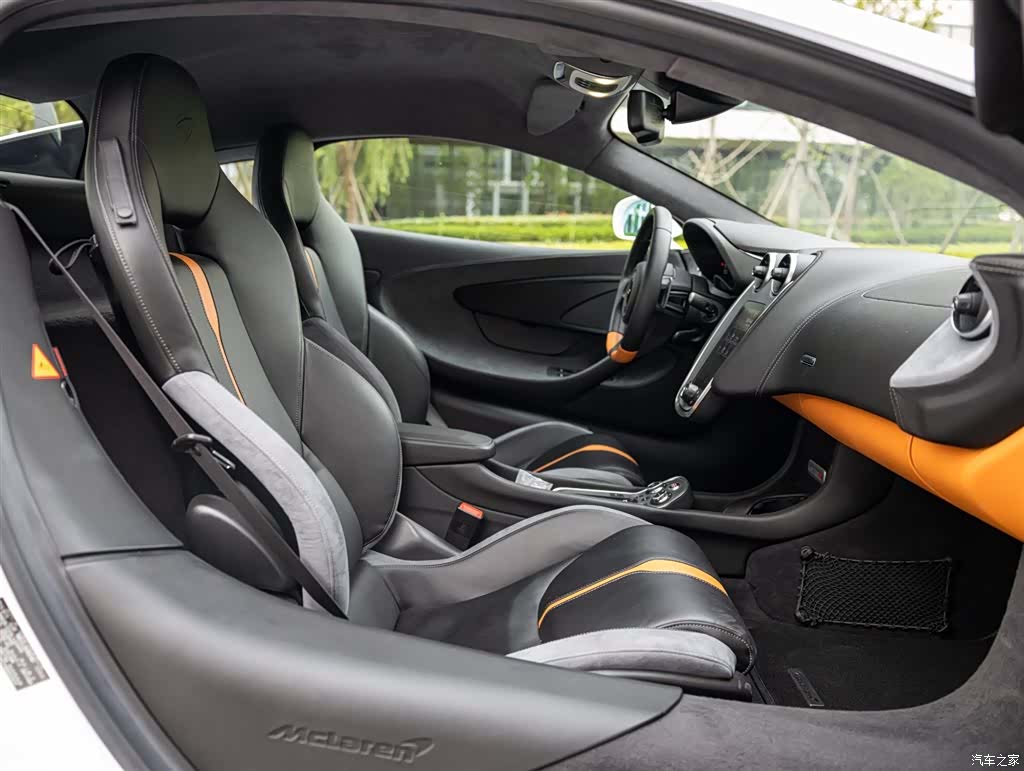 McLaren 570, 2019 17