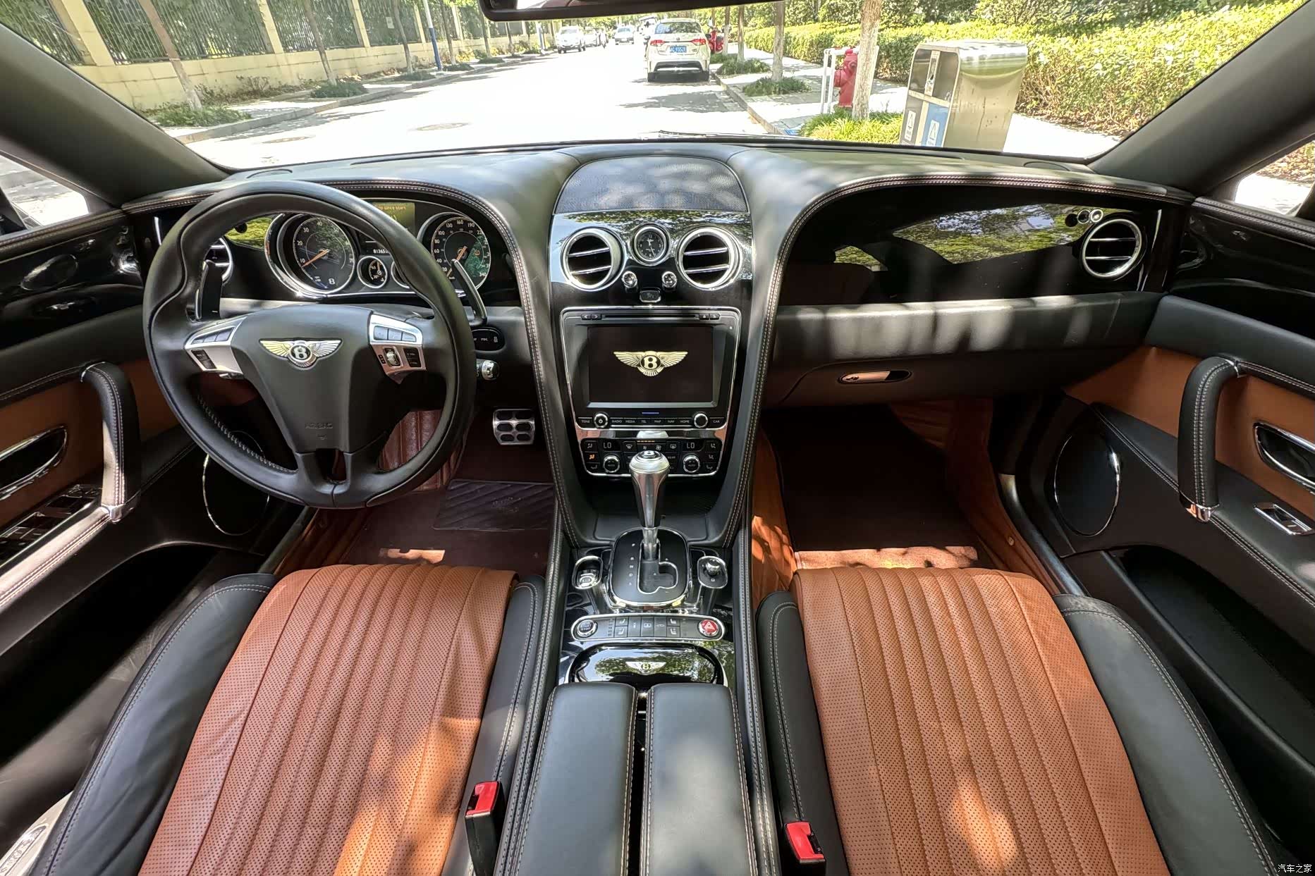 Bentley Flying Spur, 2017 7