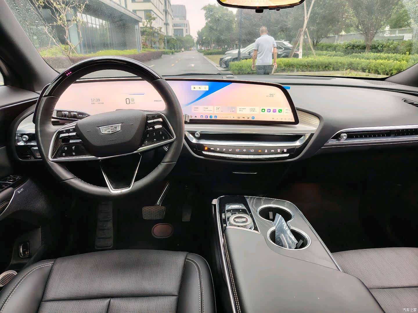 Cadillac IQ, 2023 10