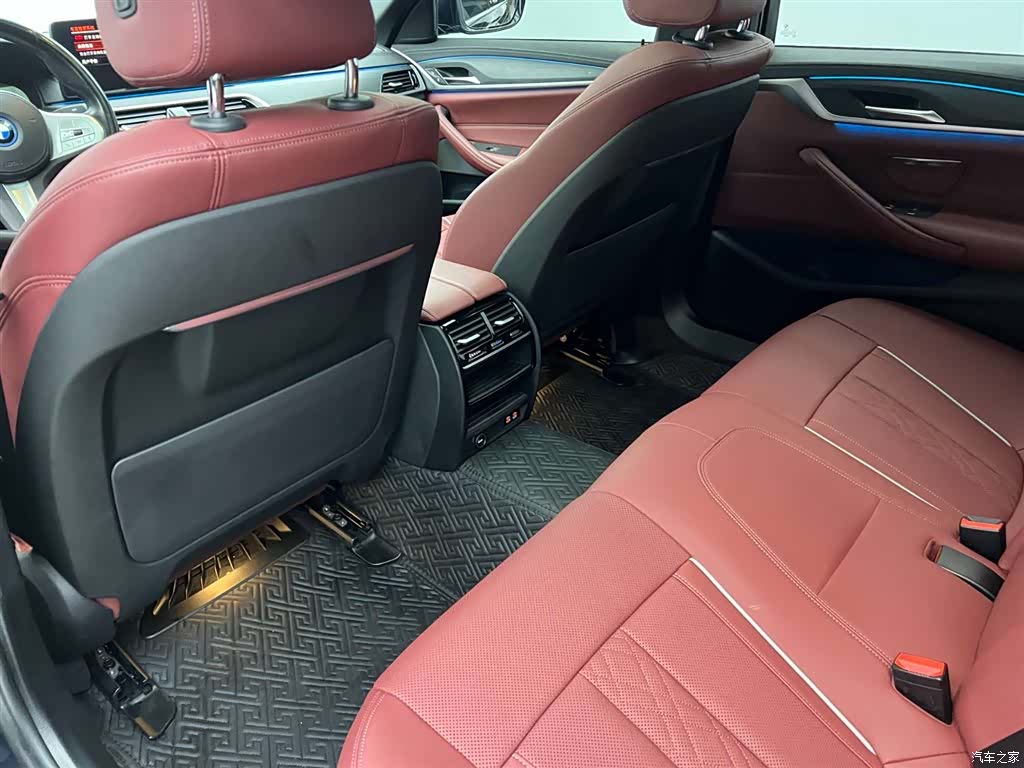 BMW 5 Series, 2024 17