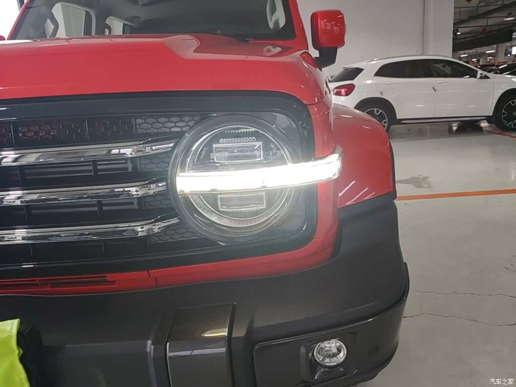 Tank 300, 2022 24