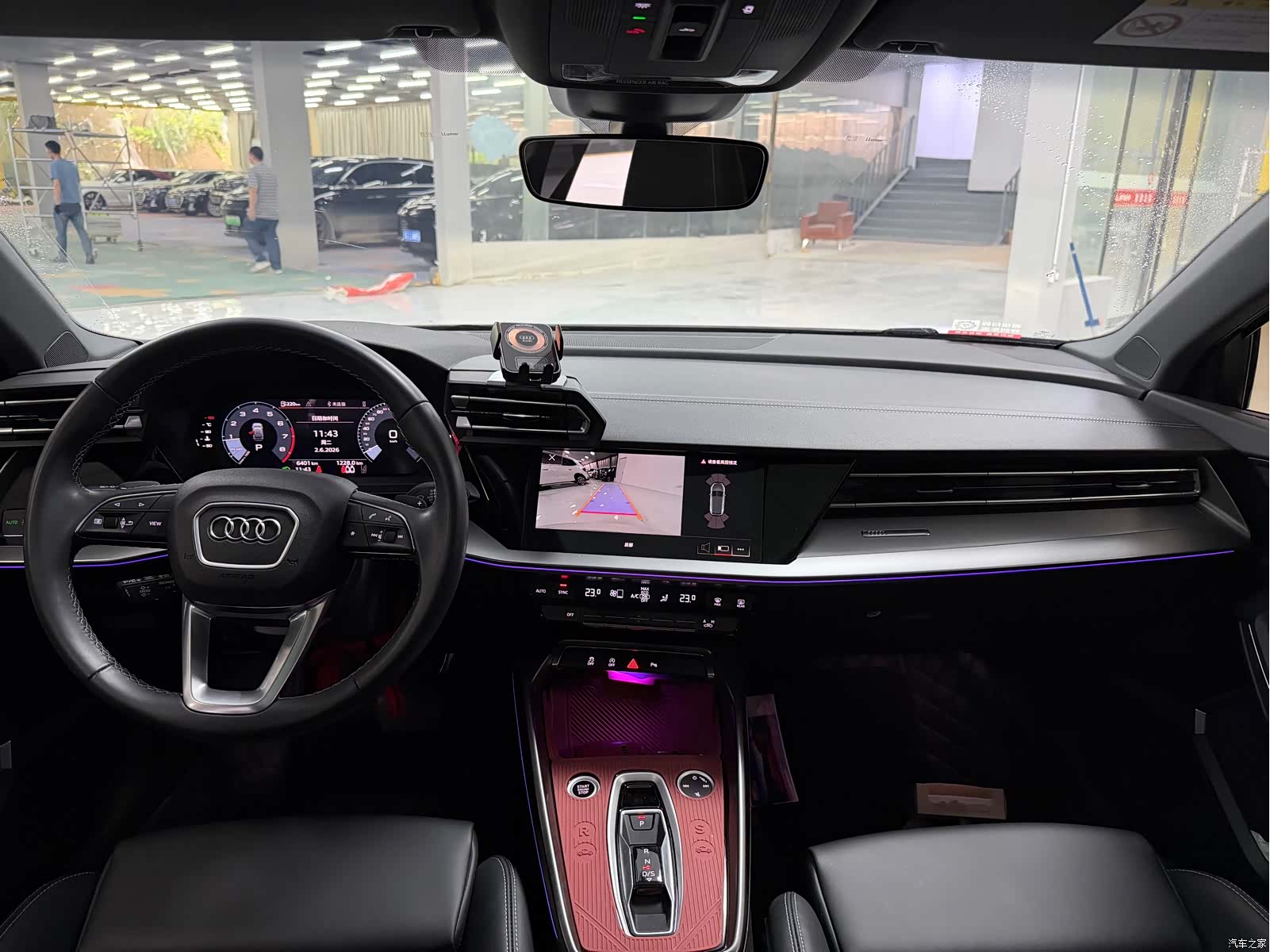 Audi Flying Spur, 2025 все фото