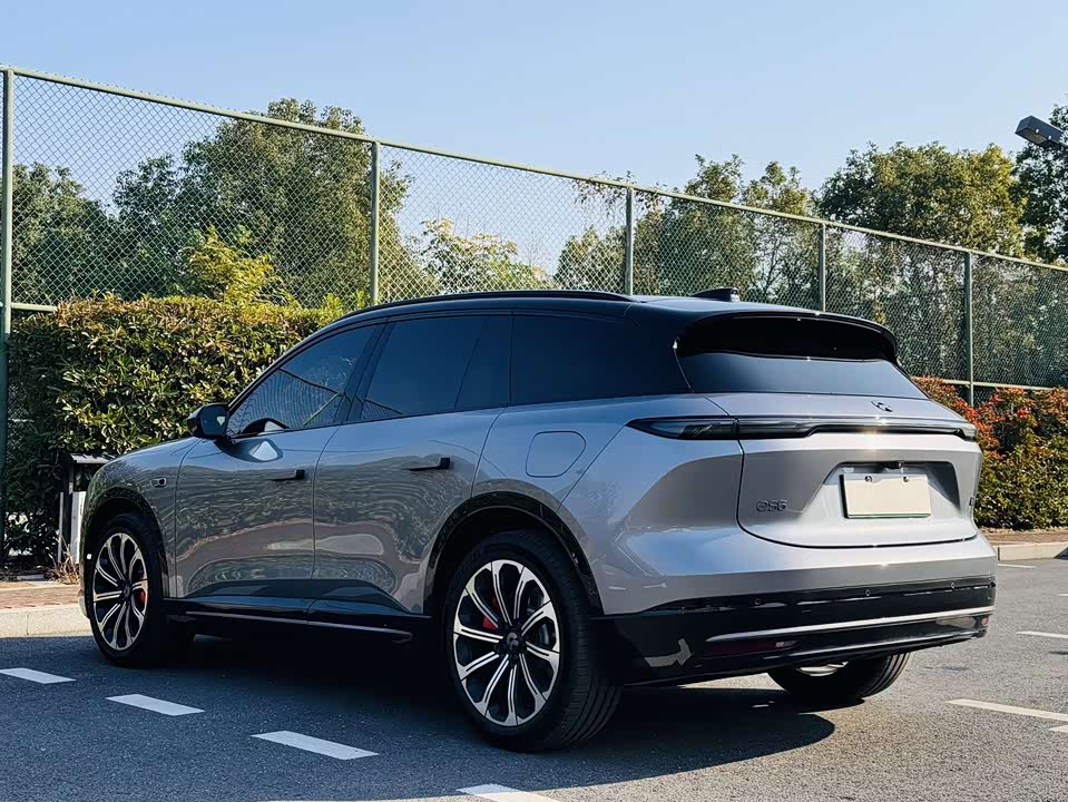 NIO ES6