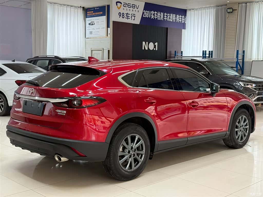 Mazda CX-4, 2022 4