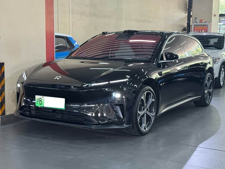 NIO ET5T