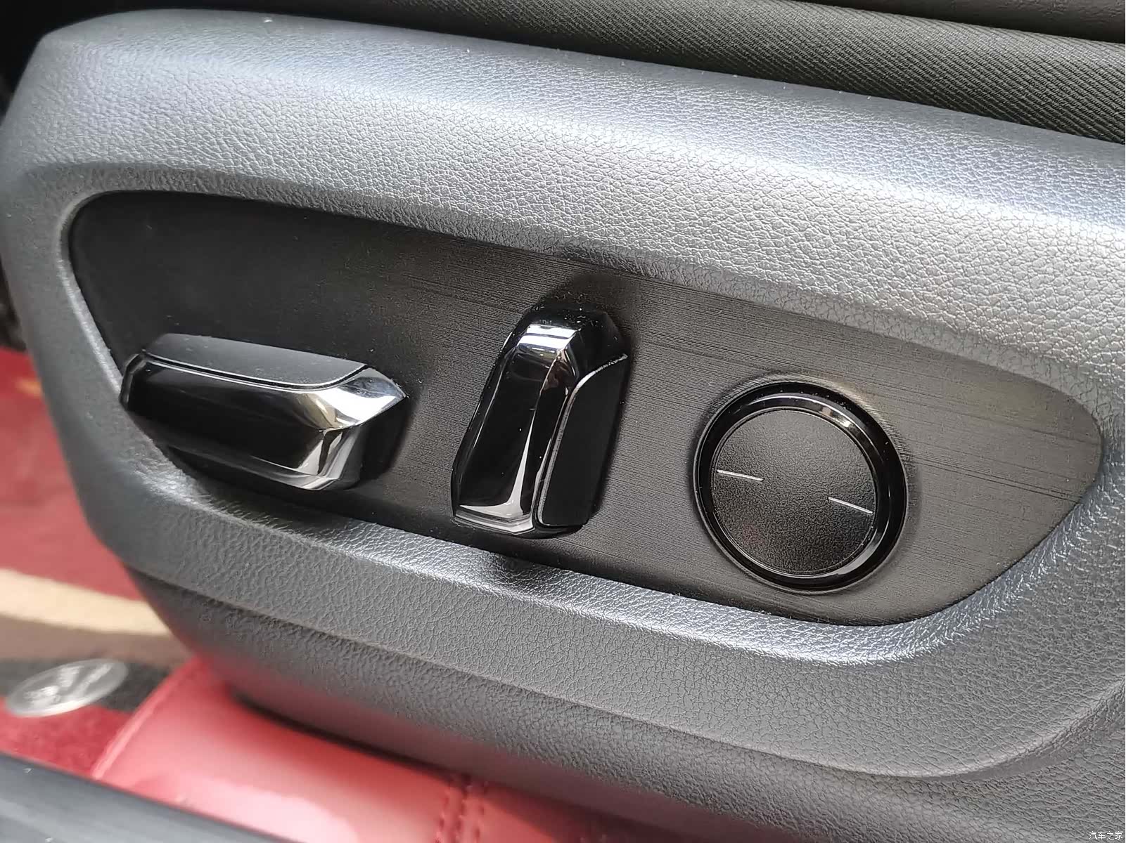 Lexus RX, 2025 26