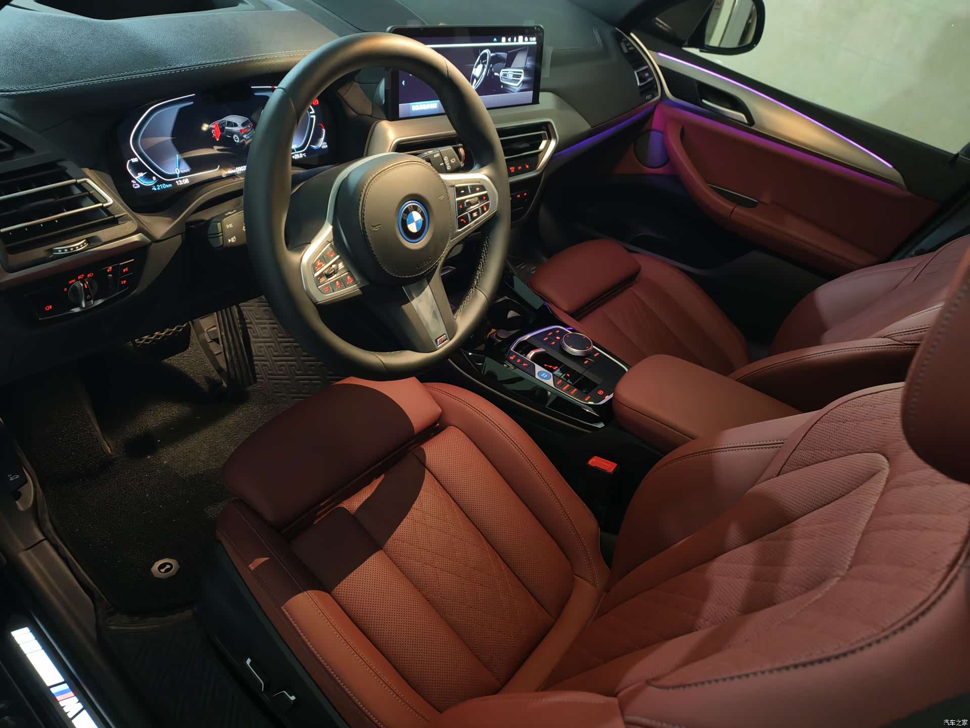 BMW iX3, 2024 9