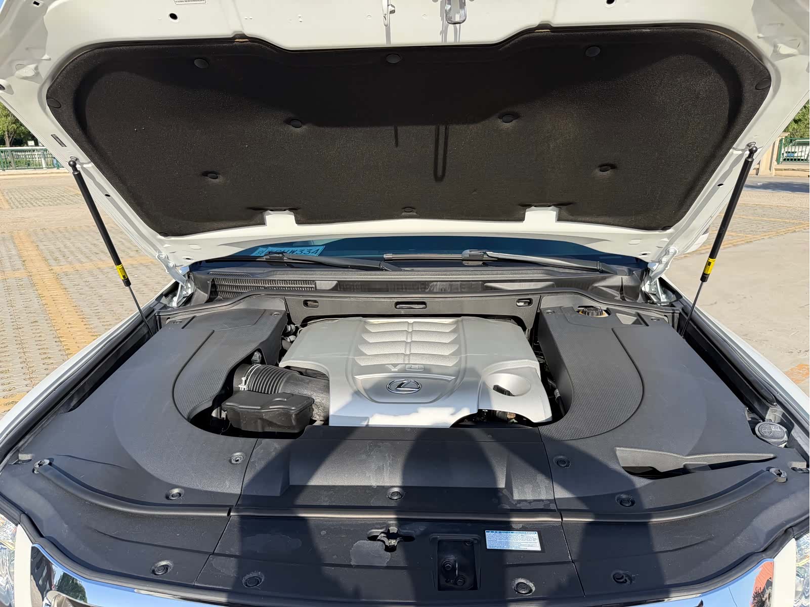 Lexus LX, 2015 29