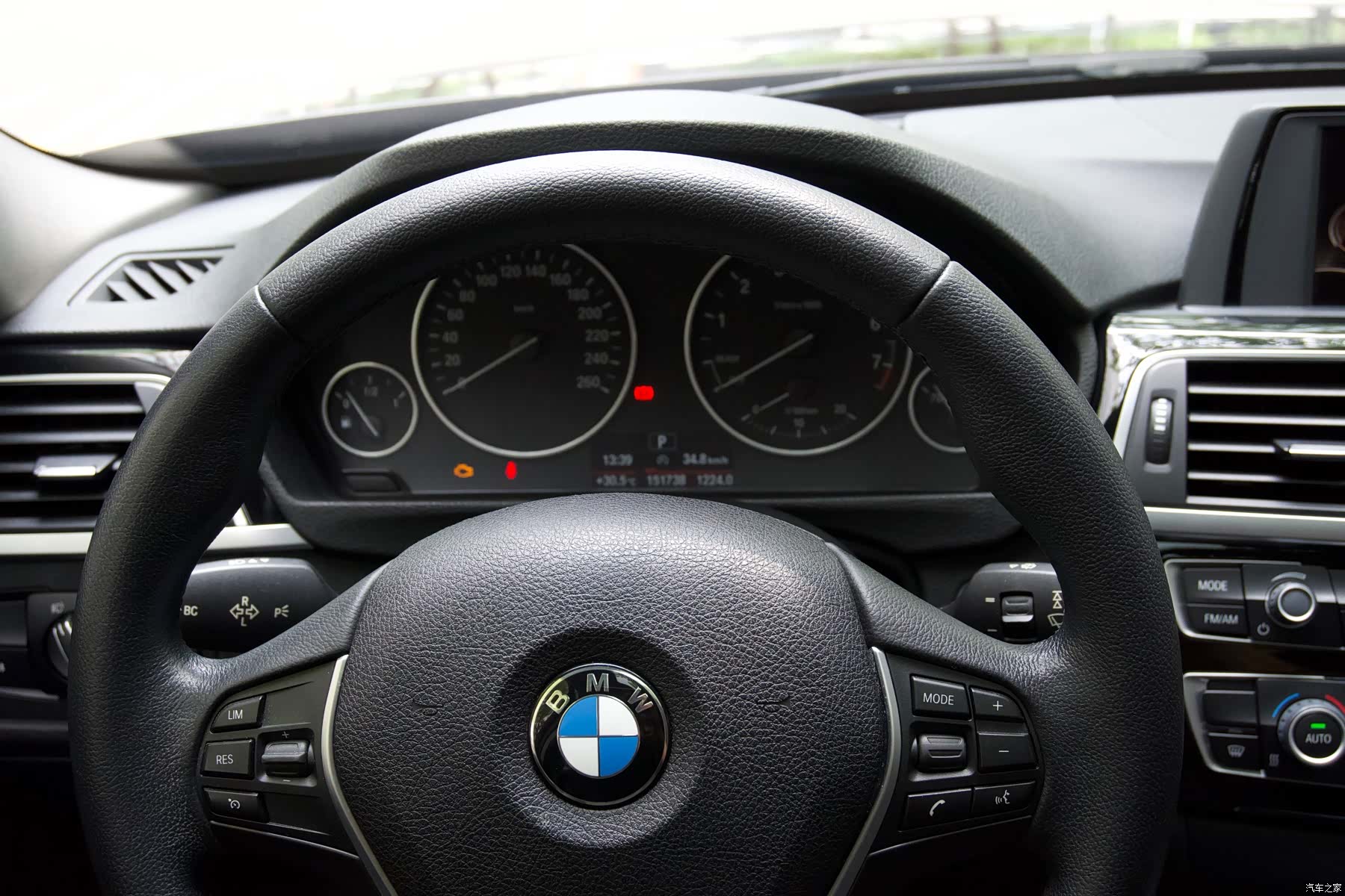 BMW 3 Series, 2016 17