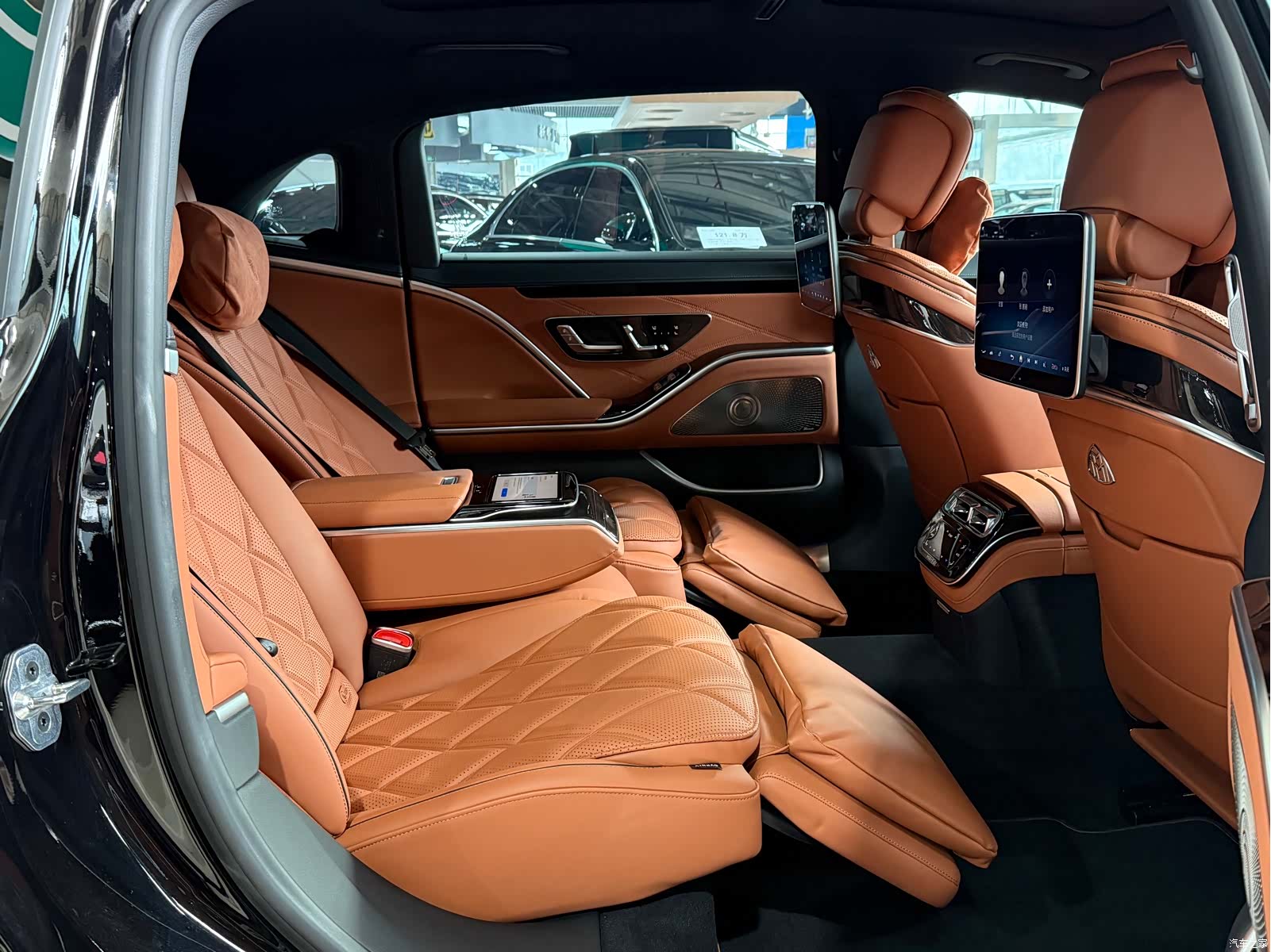 Maybach S-Class, 2024 9