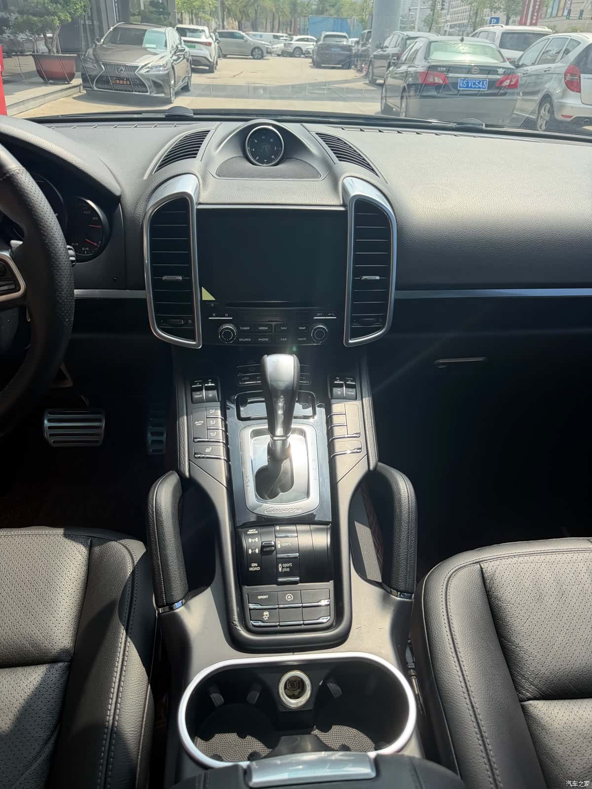 Porsche Cayenne, 2017 7