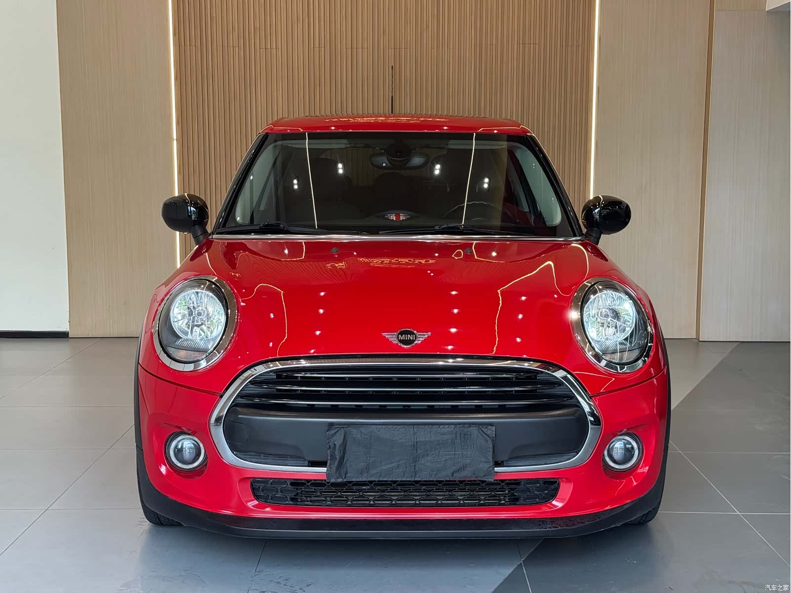 Mini ONE, 2021 2