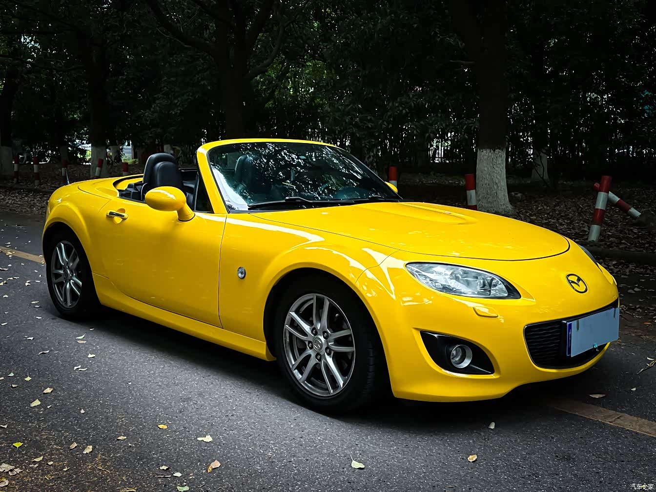 Mazda MX-5, 2011 3
