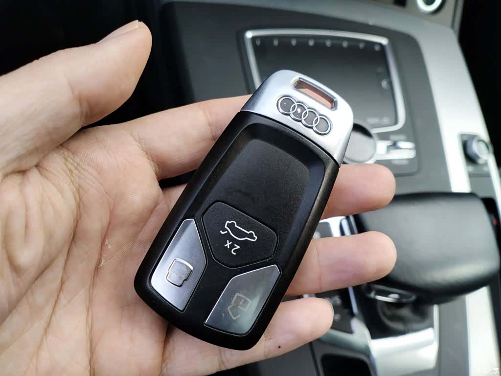 Audi Q5L, 2019 12