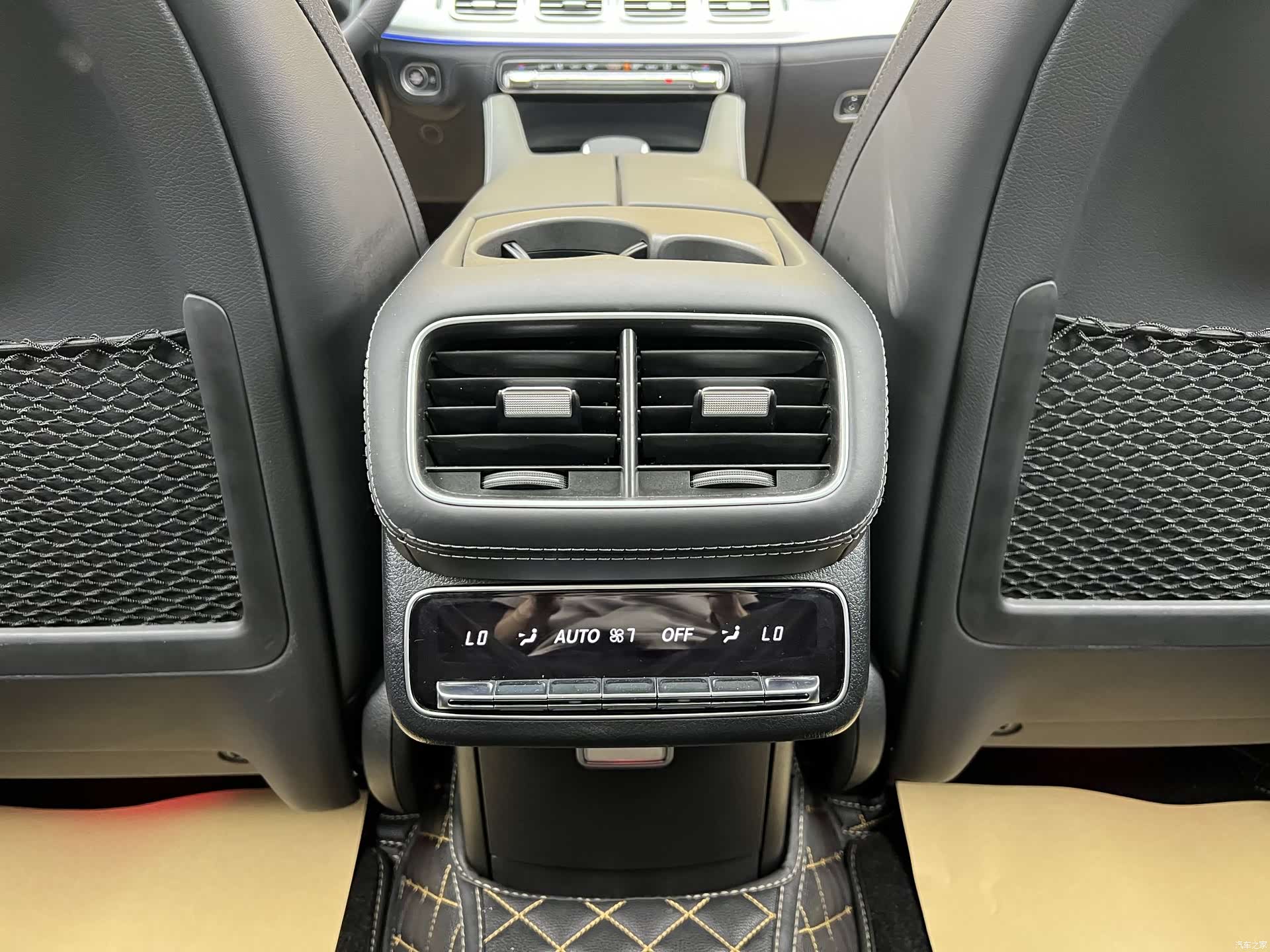 Mercedes-Benz GLE, 2023 36