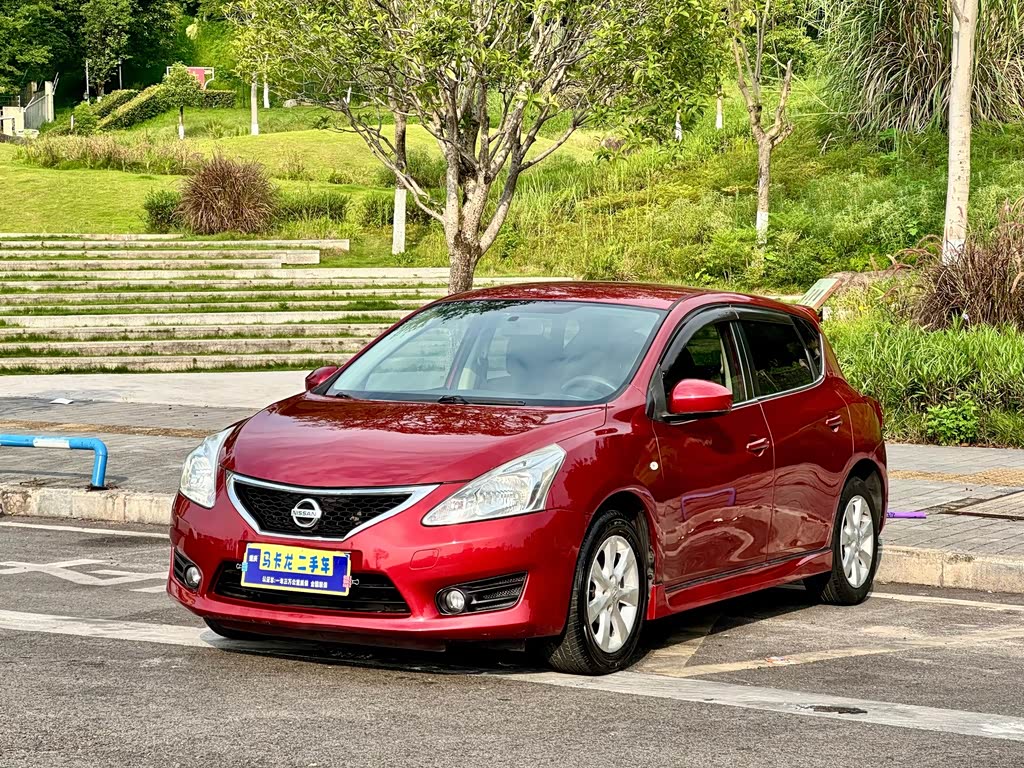 Nissan Tiida