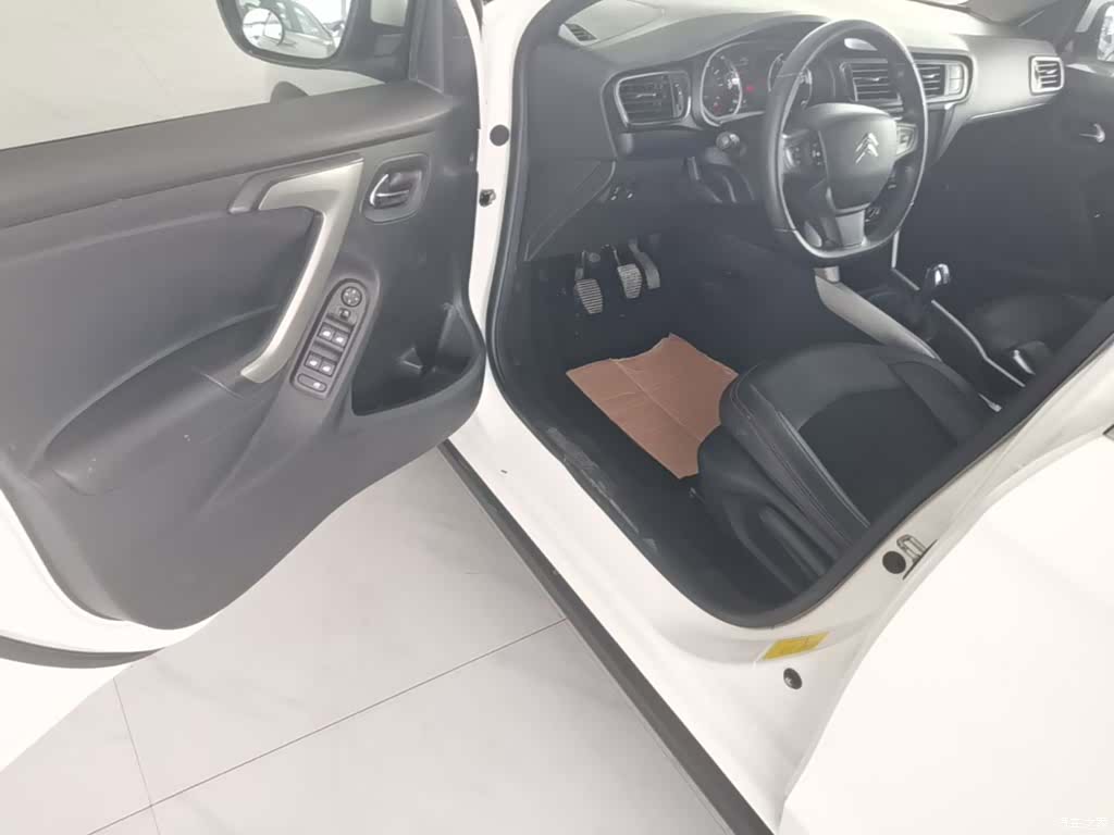 Citroen C3-XR, 2016 16