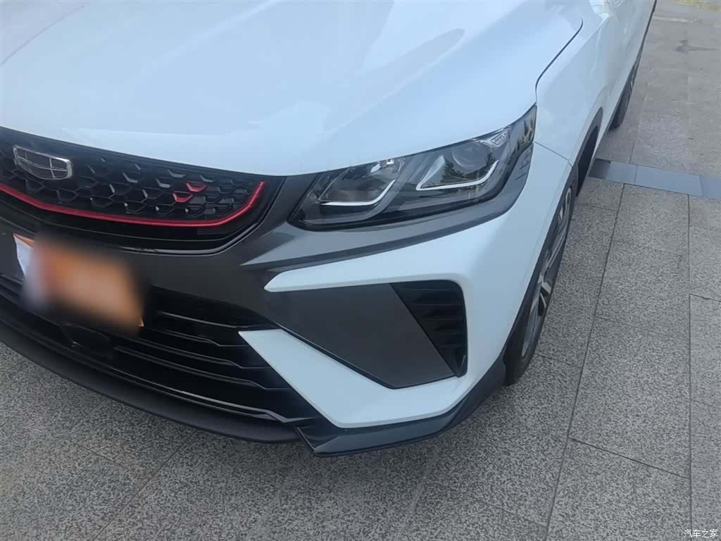 Geely Coolray, 2022 24