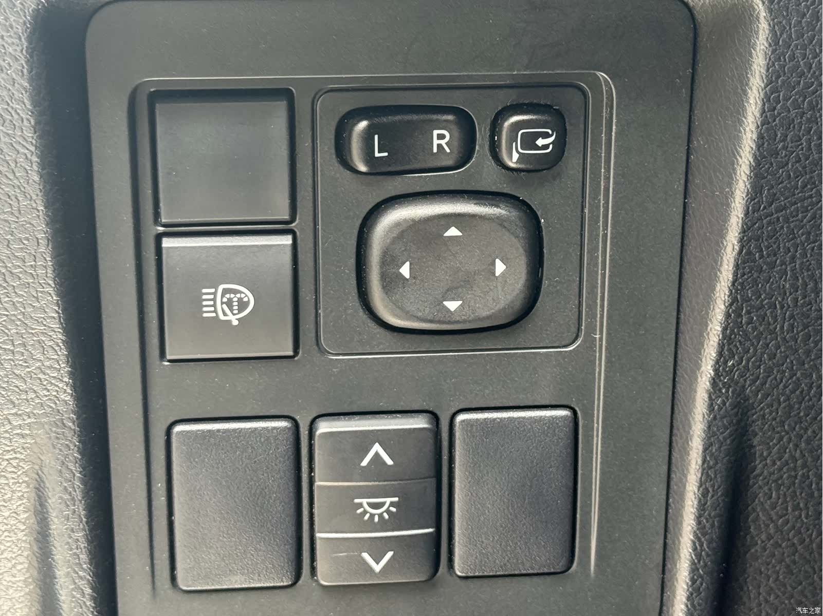 Toyota Prado, 2018 19