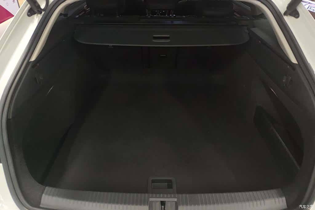 Volkswagen CC, 2024 4