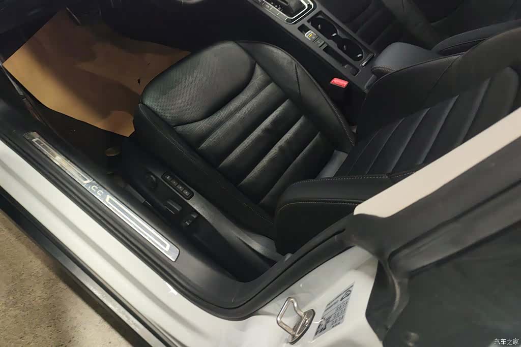 Volkswagen CC, 2024 9