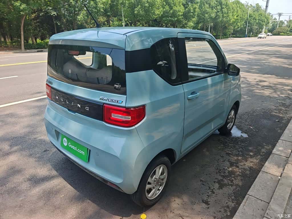 Wuling MINIEV, 2021 все фото