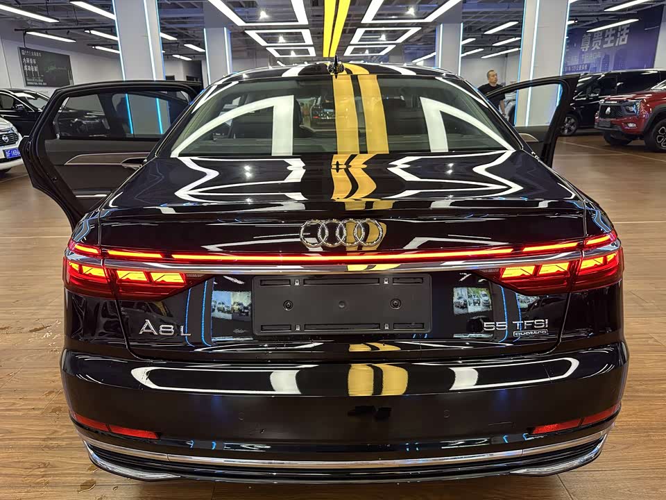Audi A8 Audi A8
