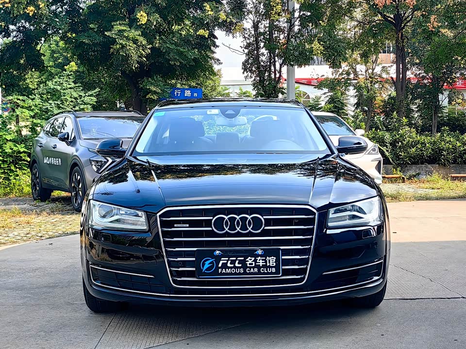 Audi A8