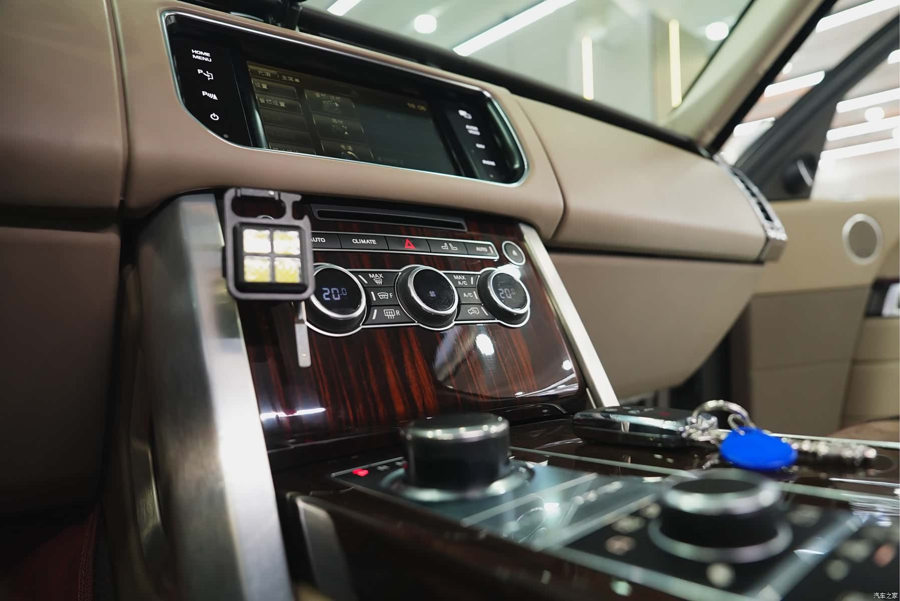 Land Rover Range Rover, 2015 15
