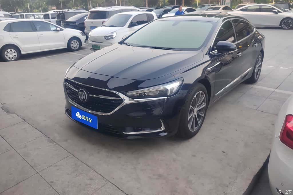 Buick LaCrosse, 2020 1