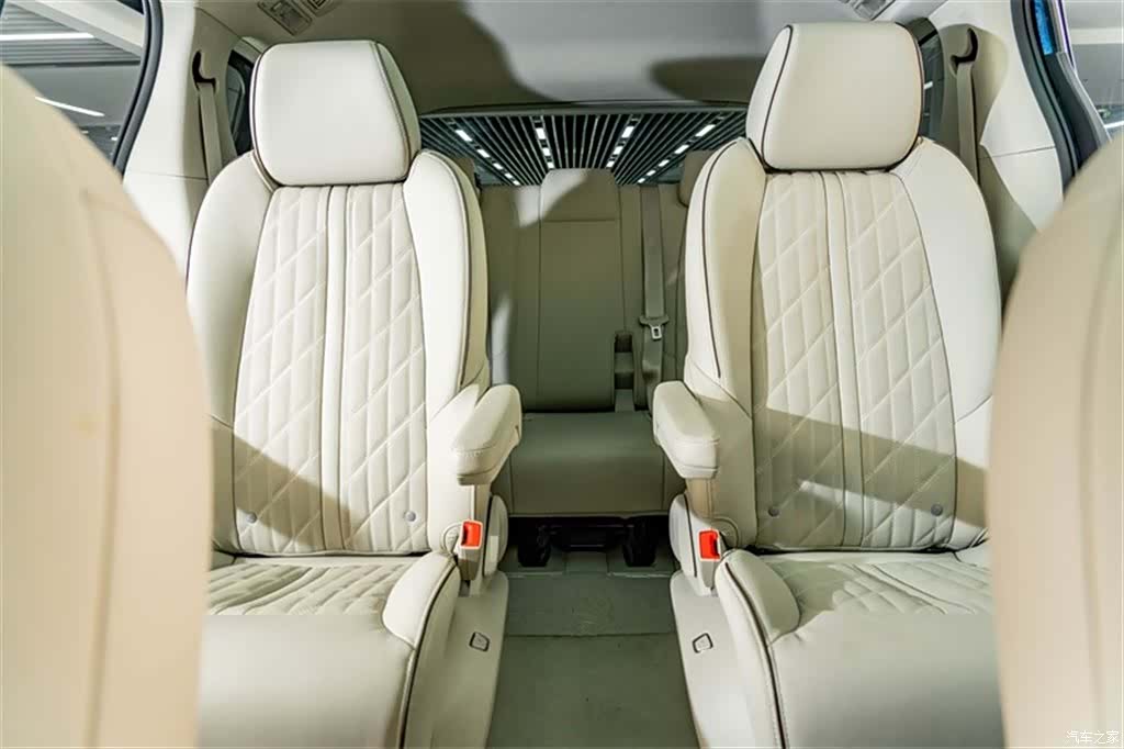 Buick GL8, 2022 27