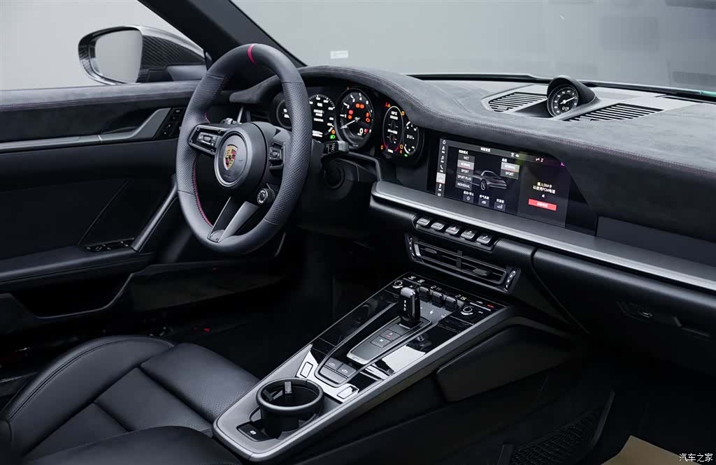 Porsche 911, 2021 21