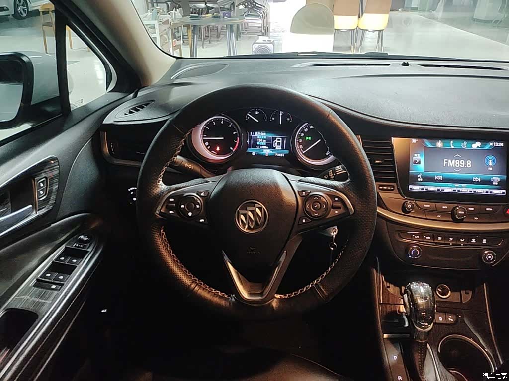 Buick Verano, 2019 11