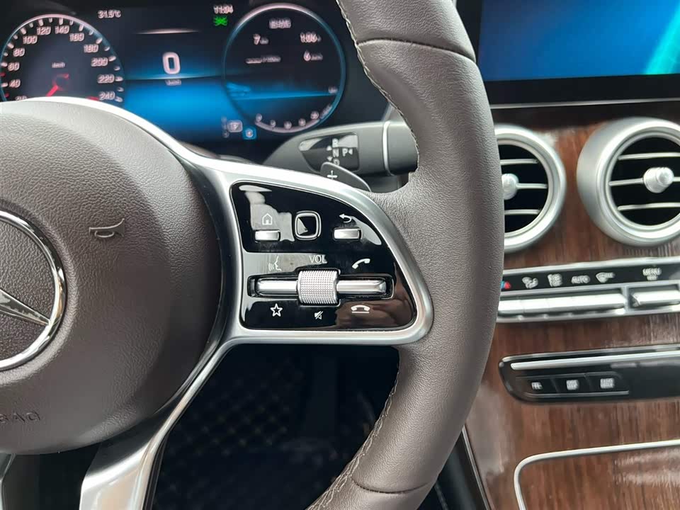 Mercedes-Benz GLC Mercedes-Benz GLC
