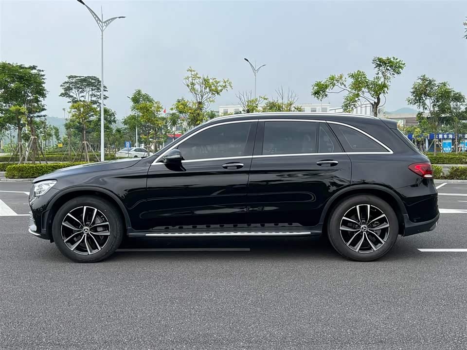 Mercedes-Benz GLC Mercedes-Benz GLC