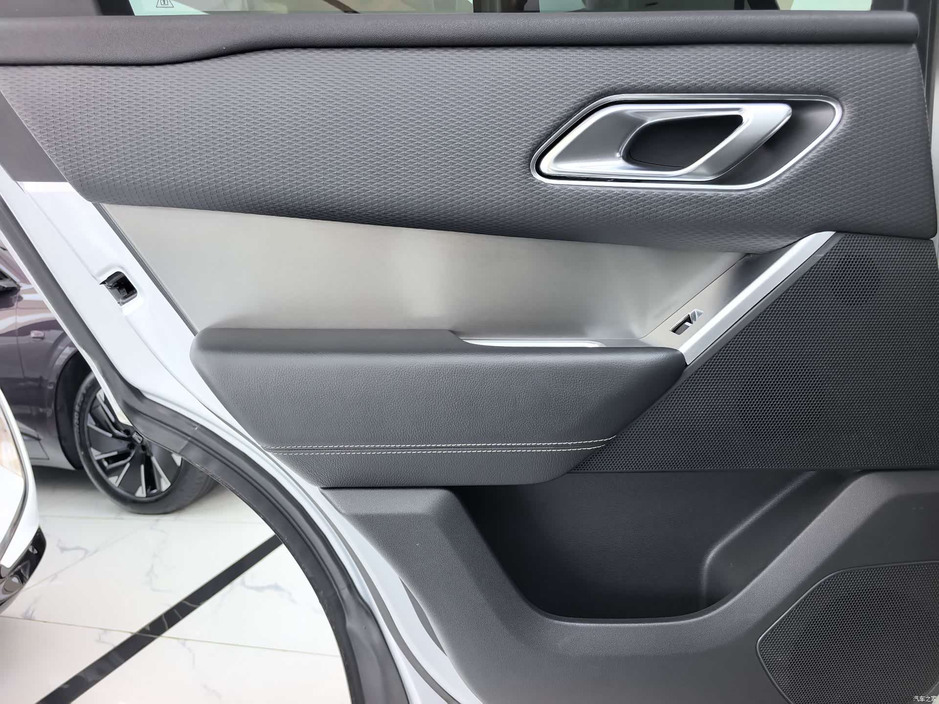 Land Rover Range Rover, 2018 11