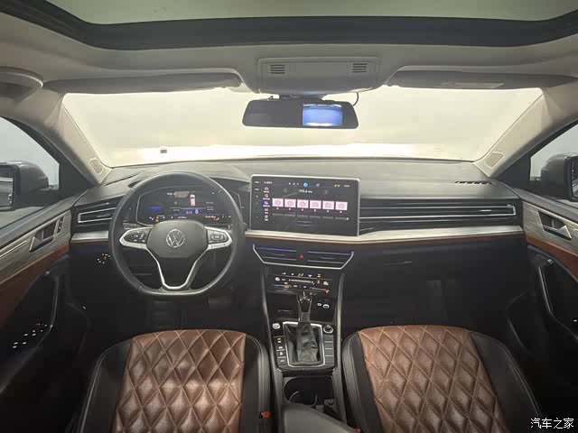 Volkswagen Sagitar, 2022 9