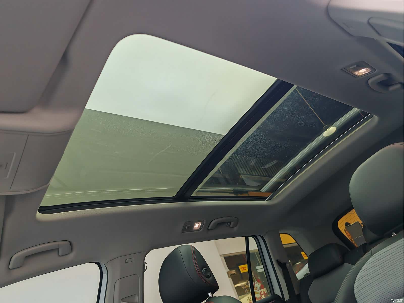 Volkswagen Tiguan L, 2022 18