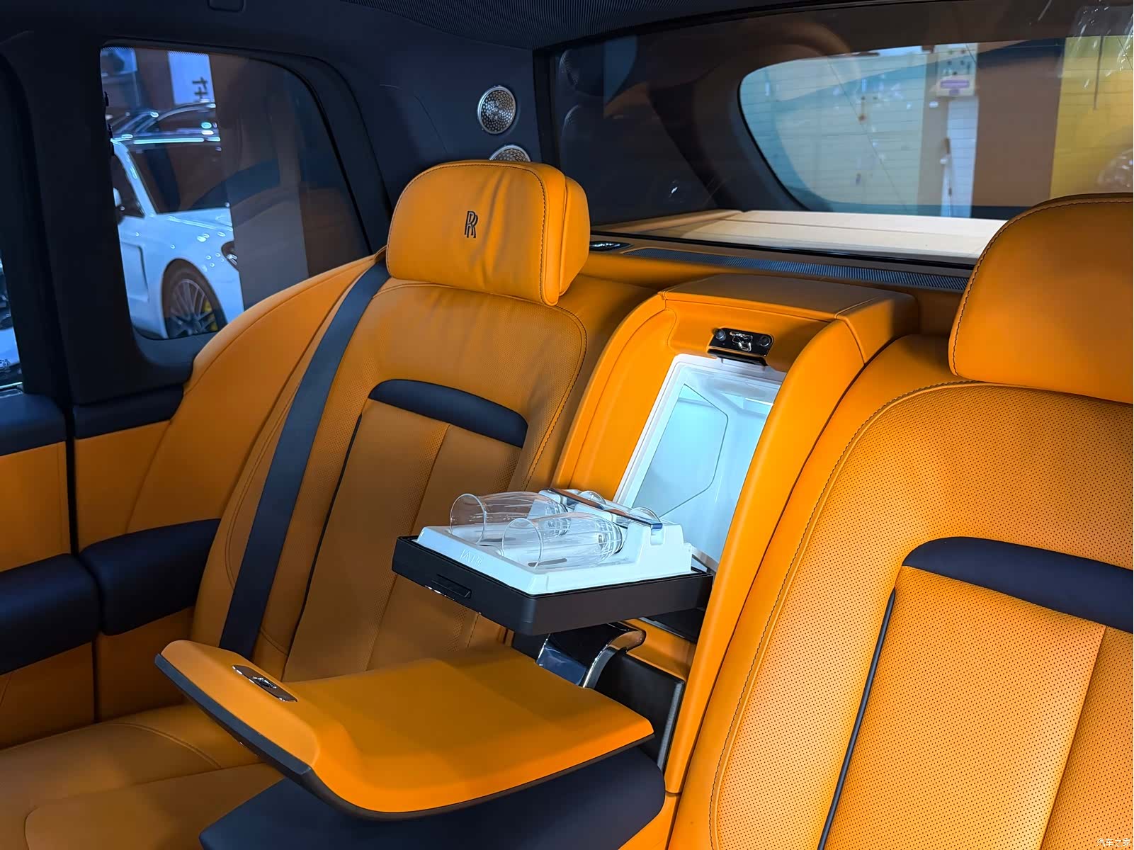 Rolls-Royce Cullinan, 2023 27