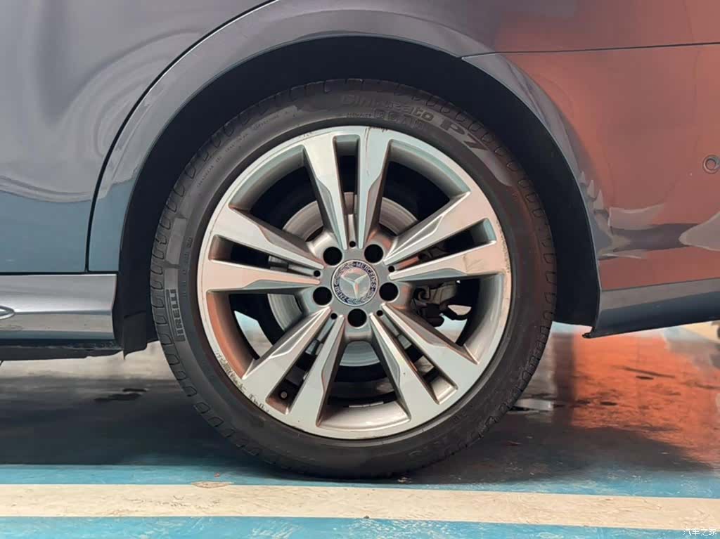 Mercedes-Benz E-Class, 2014 12