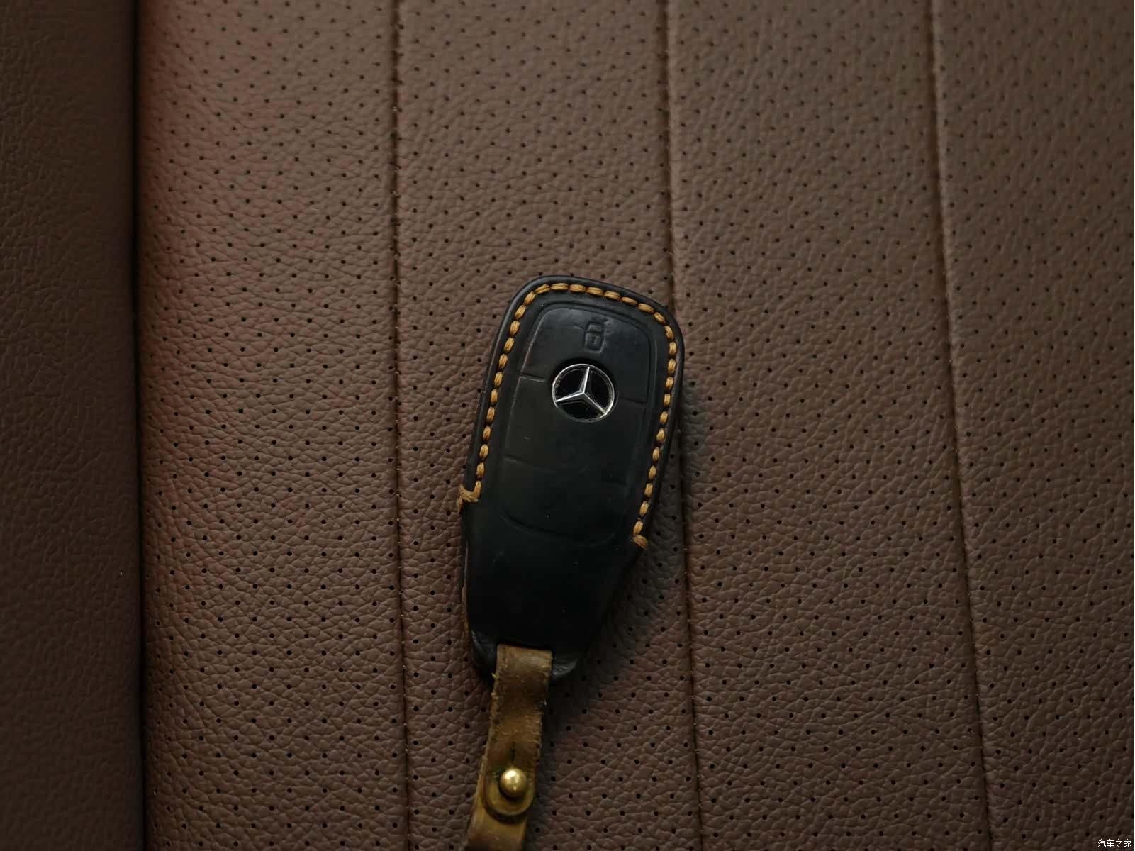 Mercedes-Benz E-Class, 2022 20