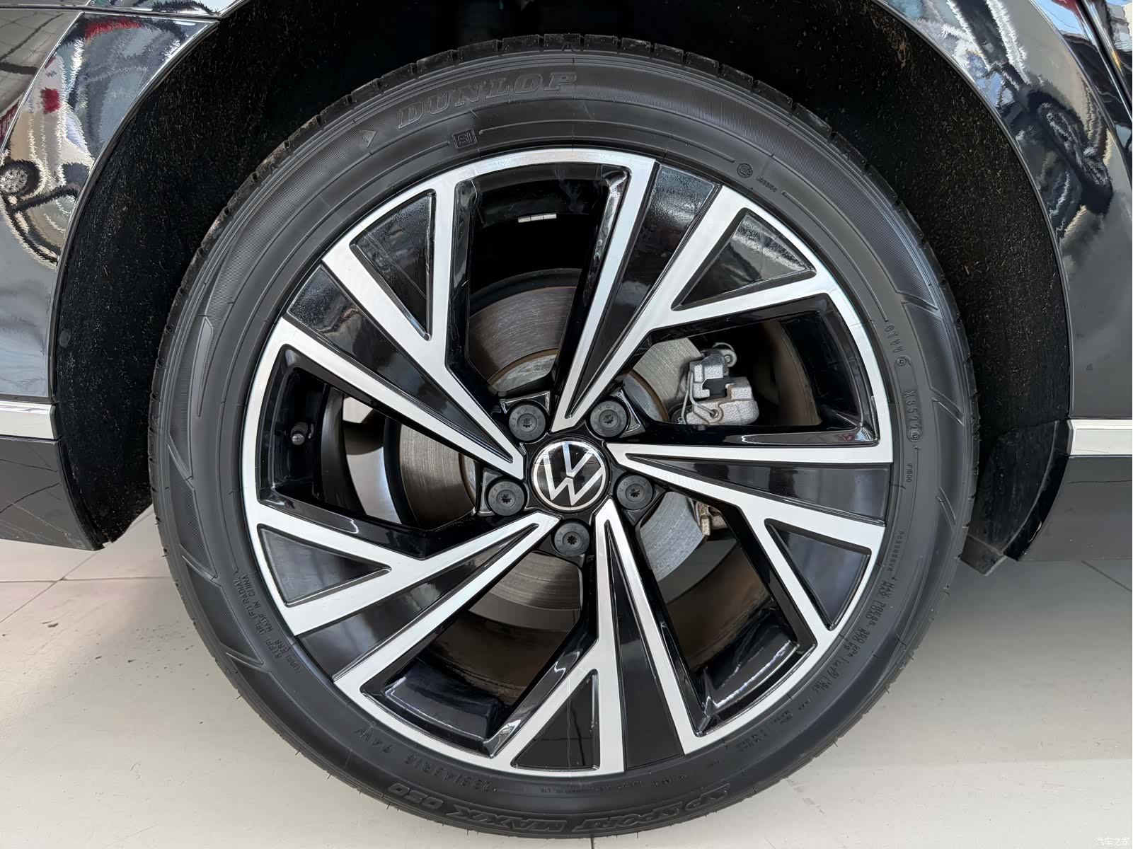 Volkswagen Magotan, 2022 13