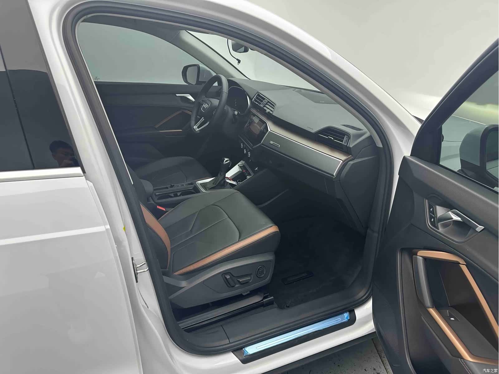 Audi Q3, 2023 7
