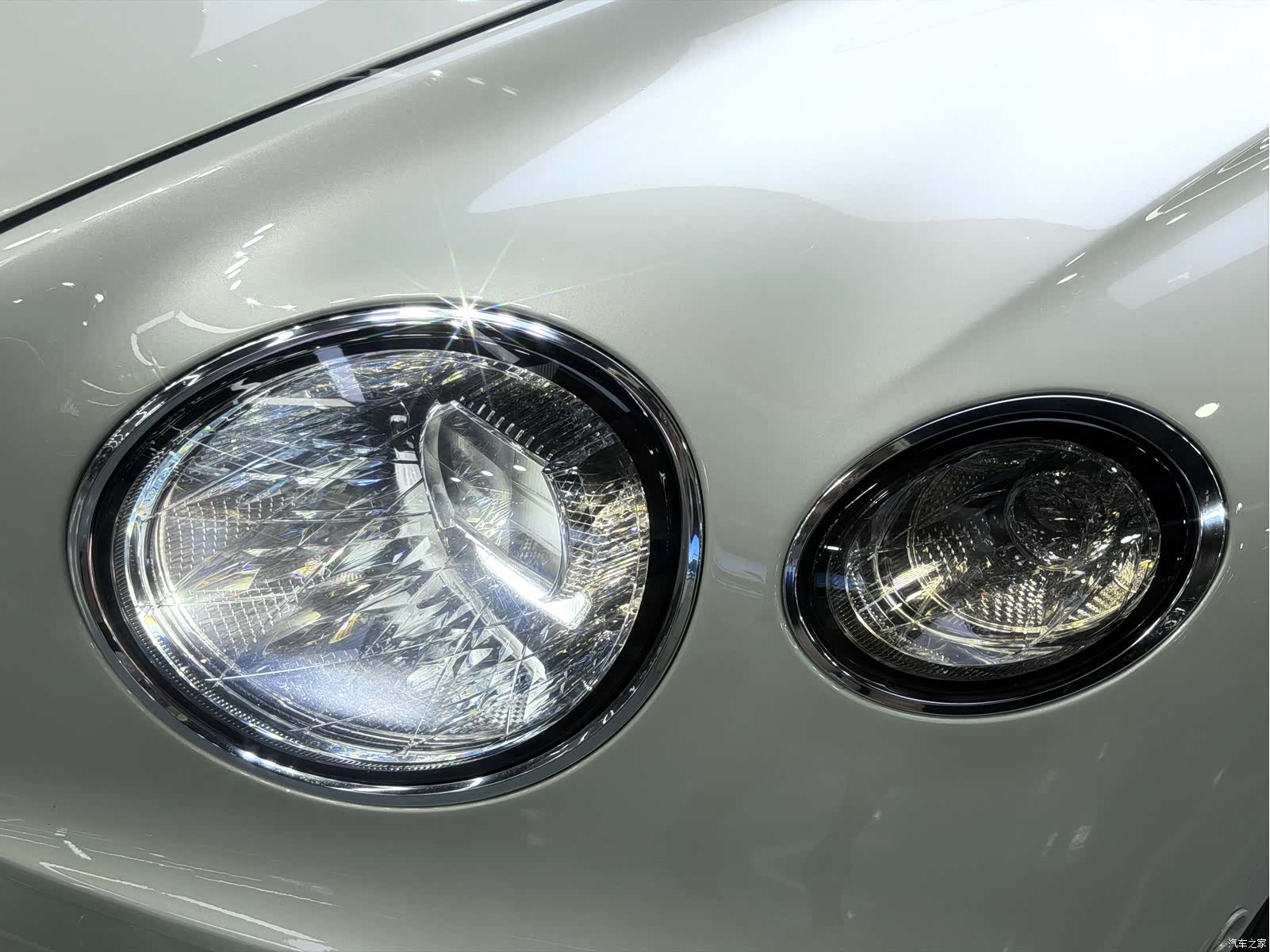 Bentley Continental GT, 2020 10