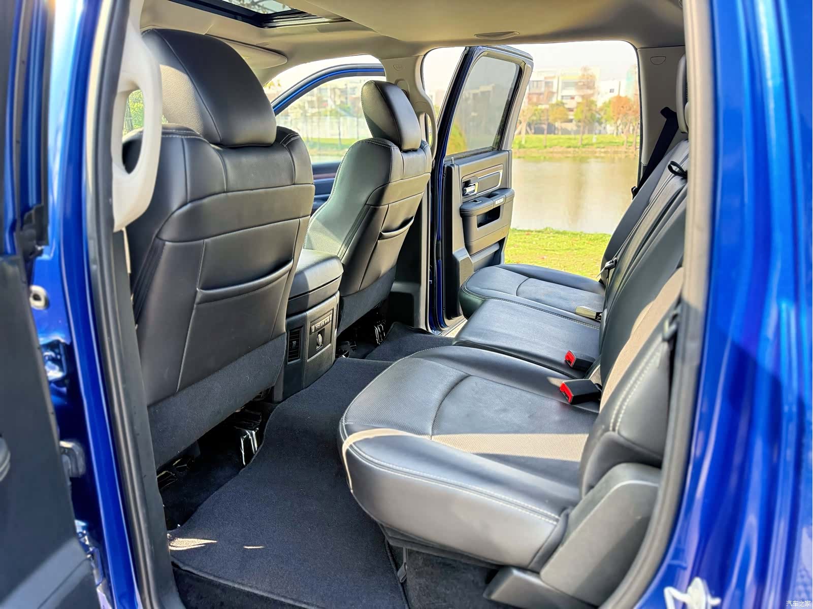 RAM Trucks, 2017 10