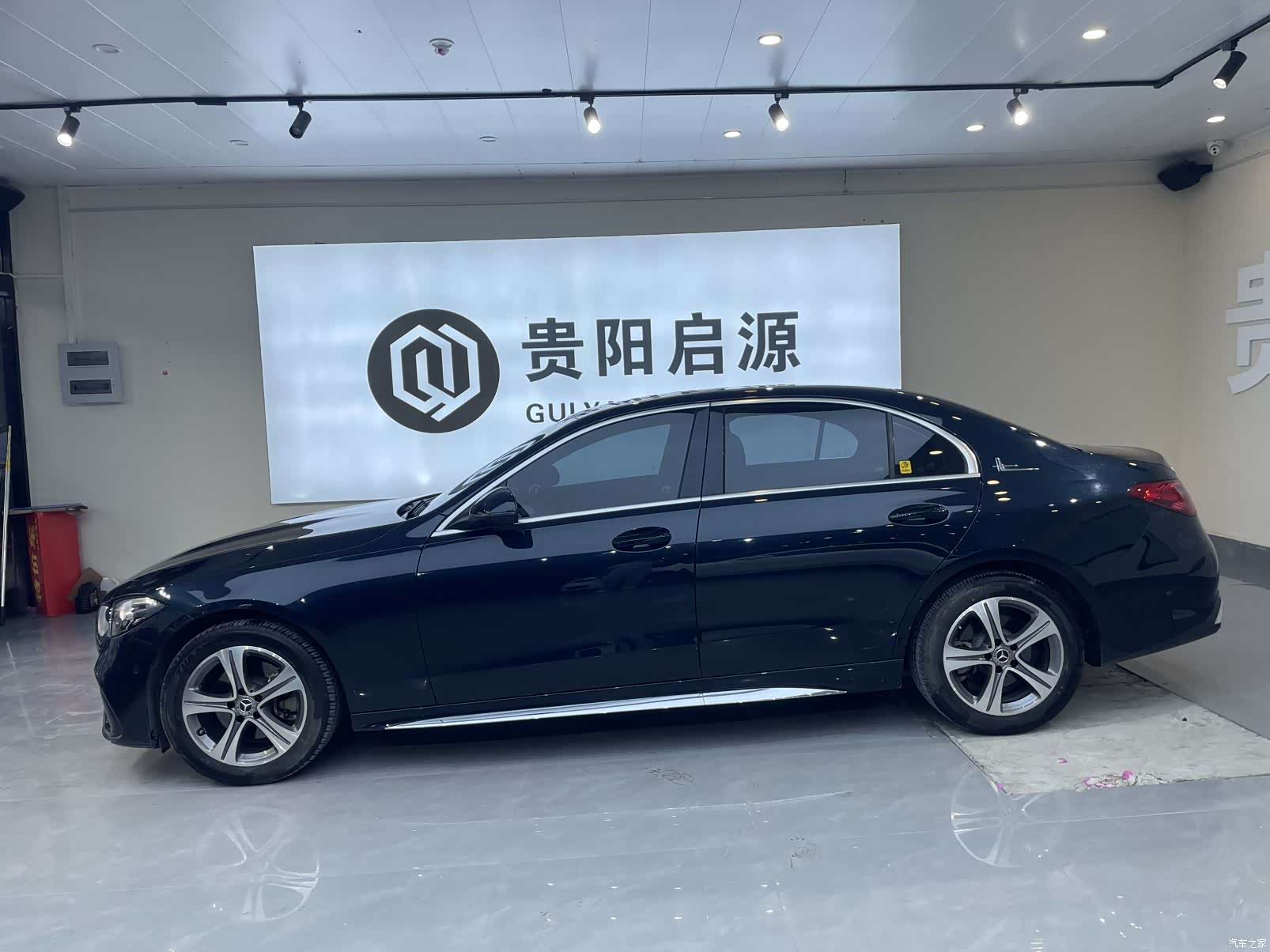 Mercedes-Benz C-Class, 2021 3