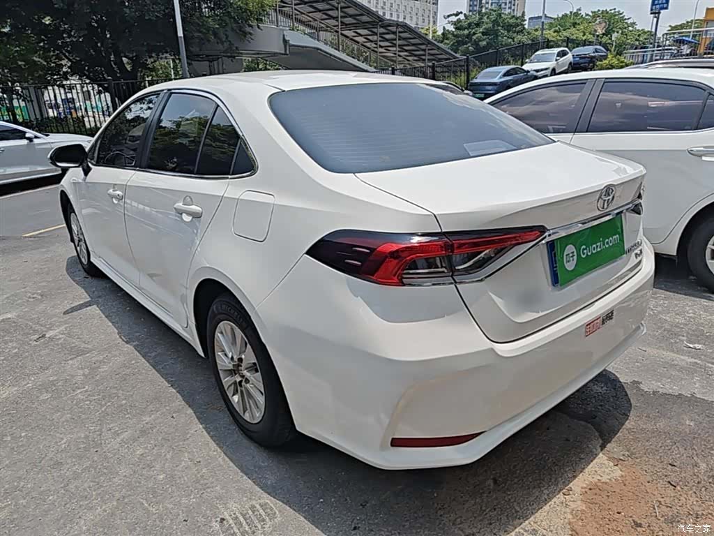 Toyota Corolla, 2021 все фото